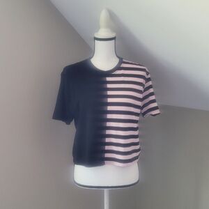 Hot Topic Womens Crop Top